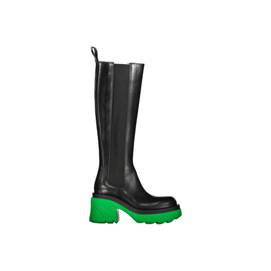 Bottega Veneta Black Leather Flat Boots