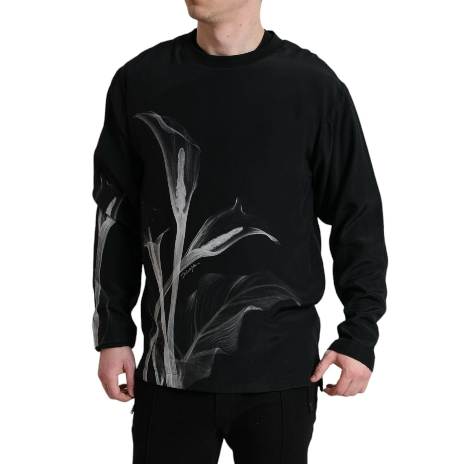 Dolce & Gabbana Black Floral Print Crewneck Pullover Sweater