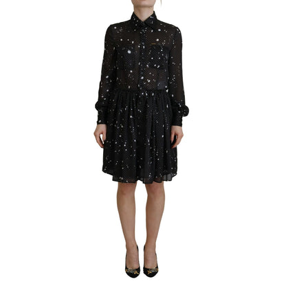 فستان Dsquared² أسود منقط بأكمام طويلة وأزرار