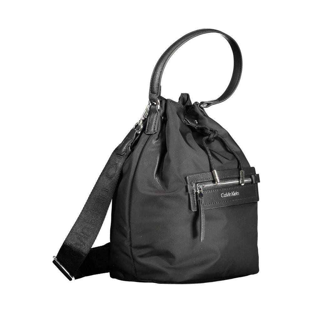 Front view with bag zipped and handles upright.