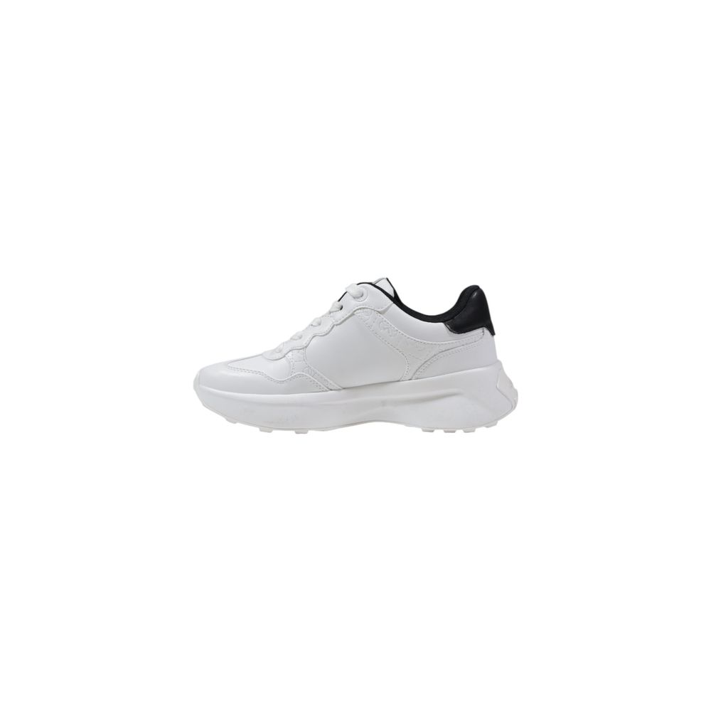 Guess White Polyethylene Chunky Sneakers 1728,71956299936,Chunky - Sneakers - Shoes,EU37/US7,EU41/US11,Guess,New with tags,Shoes,Sneakers - Shoes,White,Women