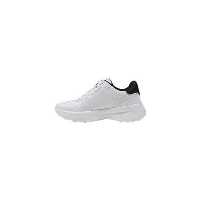 Guess White Polyethylene Chunky Sneakers 1728,71956299936,Chunky - Sneakers - Shoes,EU37/US7,EU41/US11,Guess,New with tags,Shoes,Sneakers - Shoes,White,Women