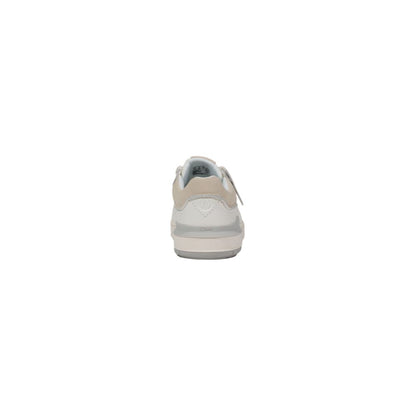 Clarks White Leather Low Top Sneakers